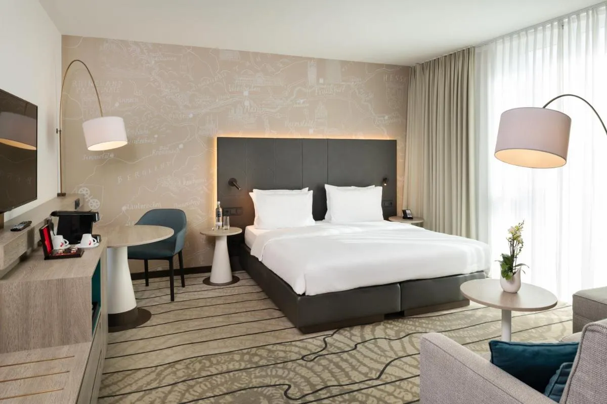 Image 1 of Hyatt Place Frankfurt Airport