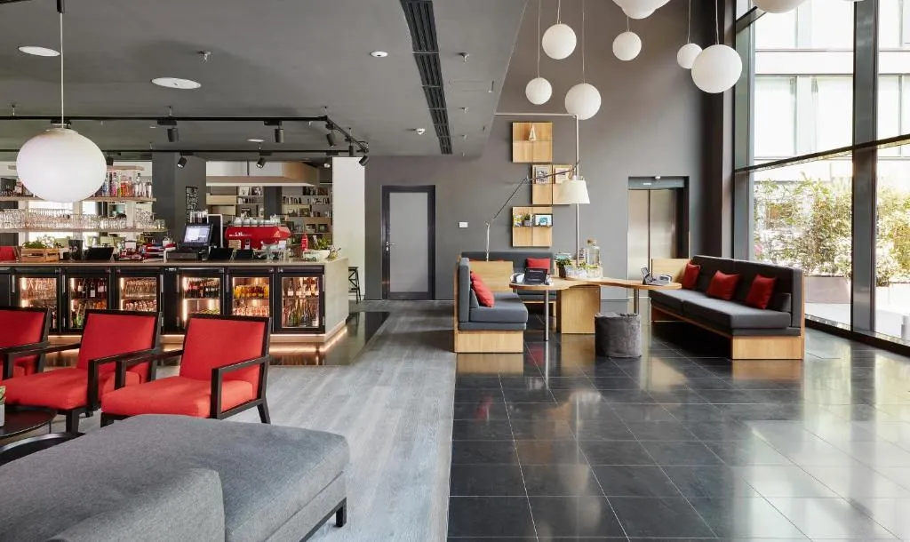 Image 2 of Living Hotel Frankfurt