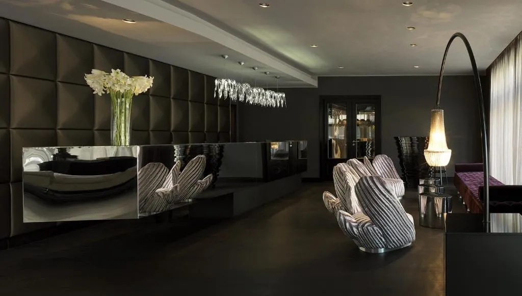 Image 2 of Roomers, Frankfurt, a Member of Design Hotels