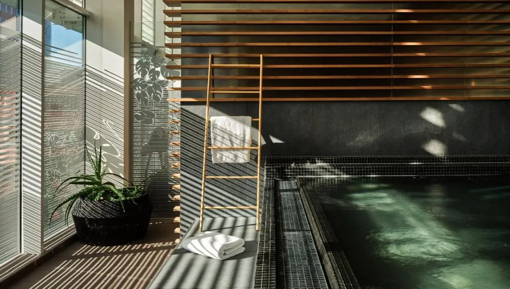 Image 4 of Roomers, Frankfurt, a Member of Design Hotels