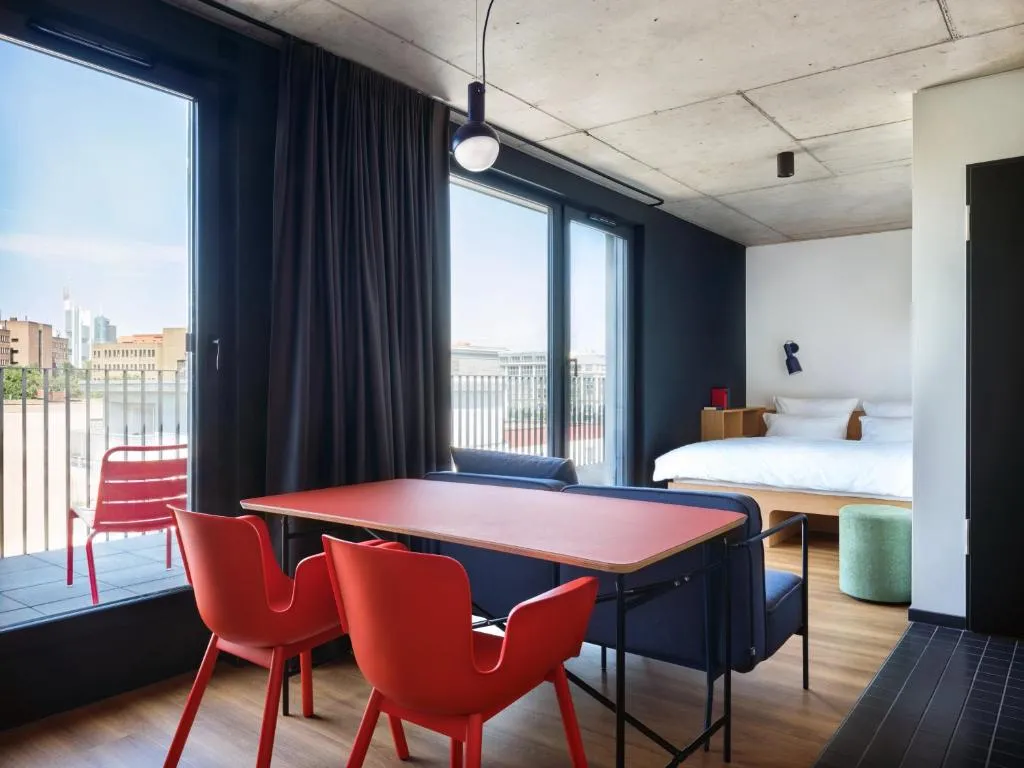 Image 3 of STAYERY Frankfurt Sachsenhausen
