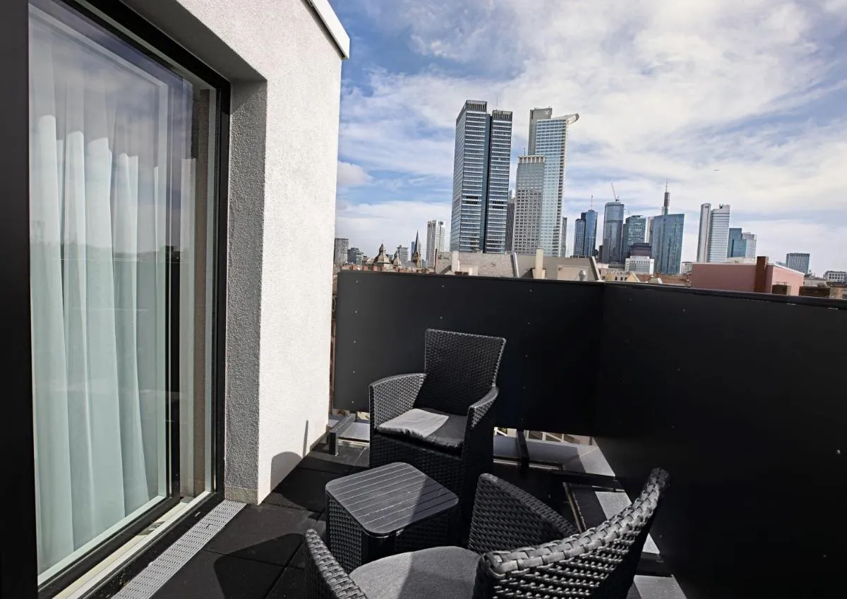 Image 2 of Skyline Hotel City Frankfurt