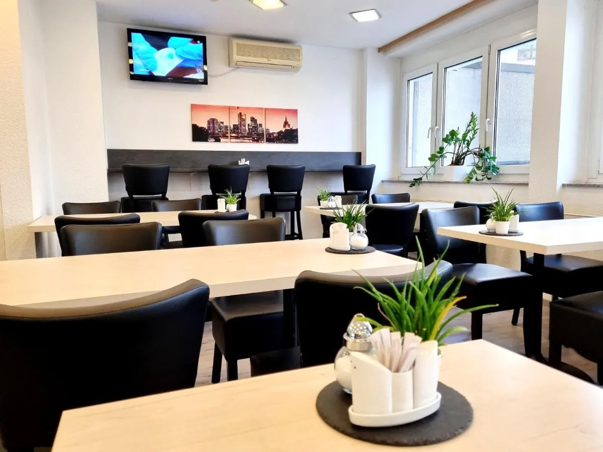 Image 4 of Adler Hotel Frankfurt