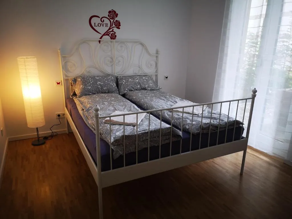 Image of Apartment near fair and central City in few min, with garden