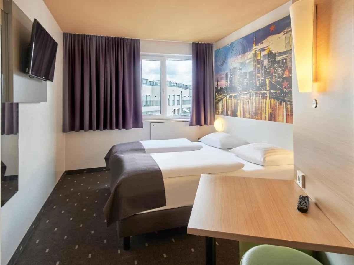 Image 1 of B&B HOTEL Frankfurt City-Ost