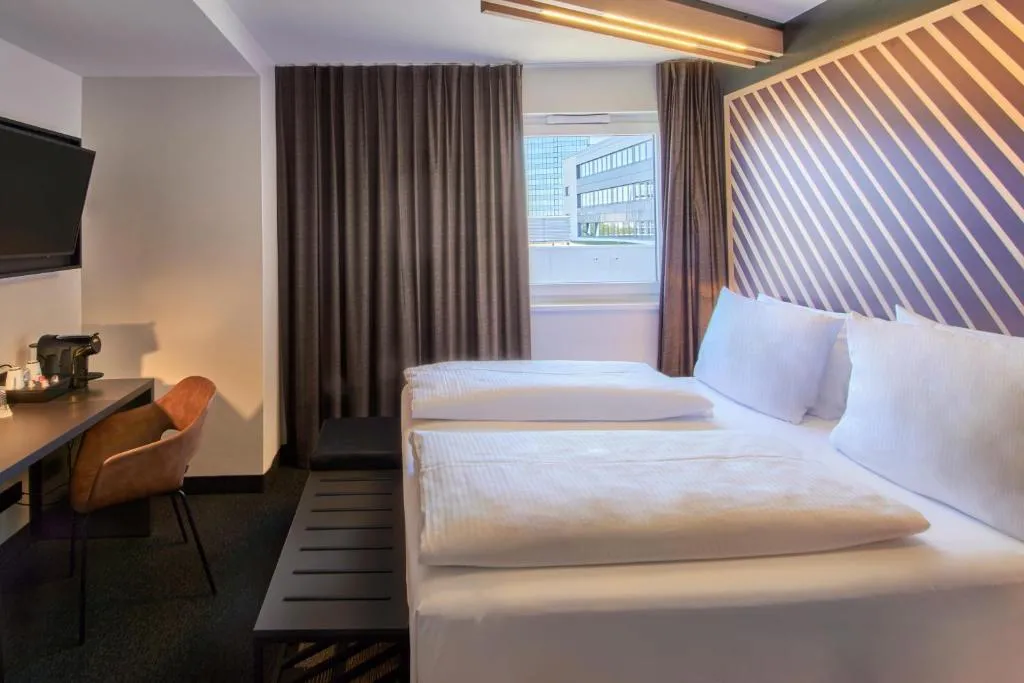 Image of B&B HOTEL Frankfurt-Niederrad