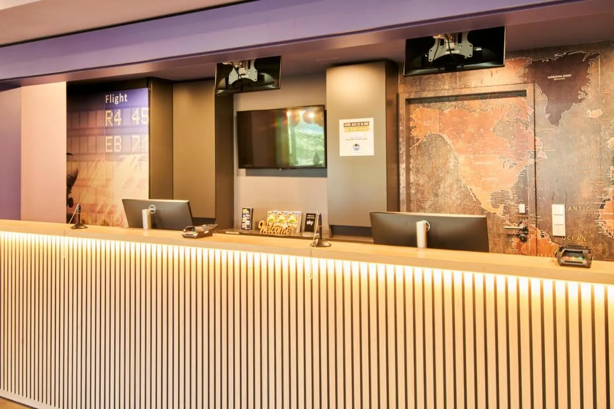 Image 2 of B&B Hotel Frankfurt-Airport