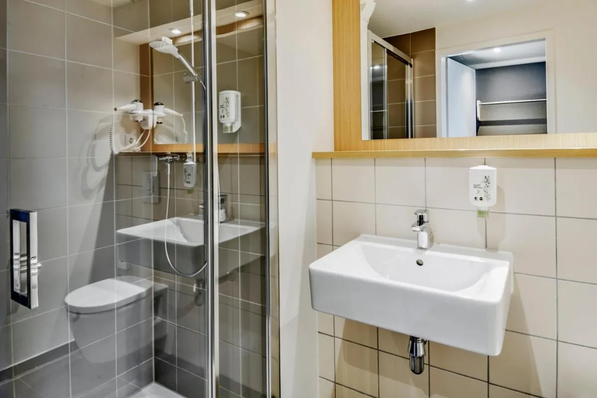 Image 6 of B&B Hotel Frankfurt-Airport