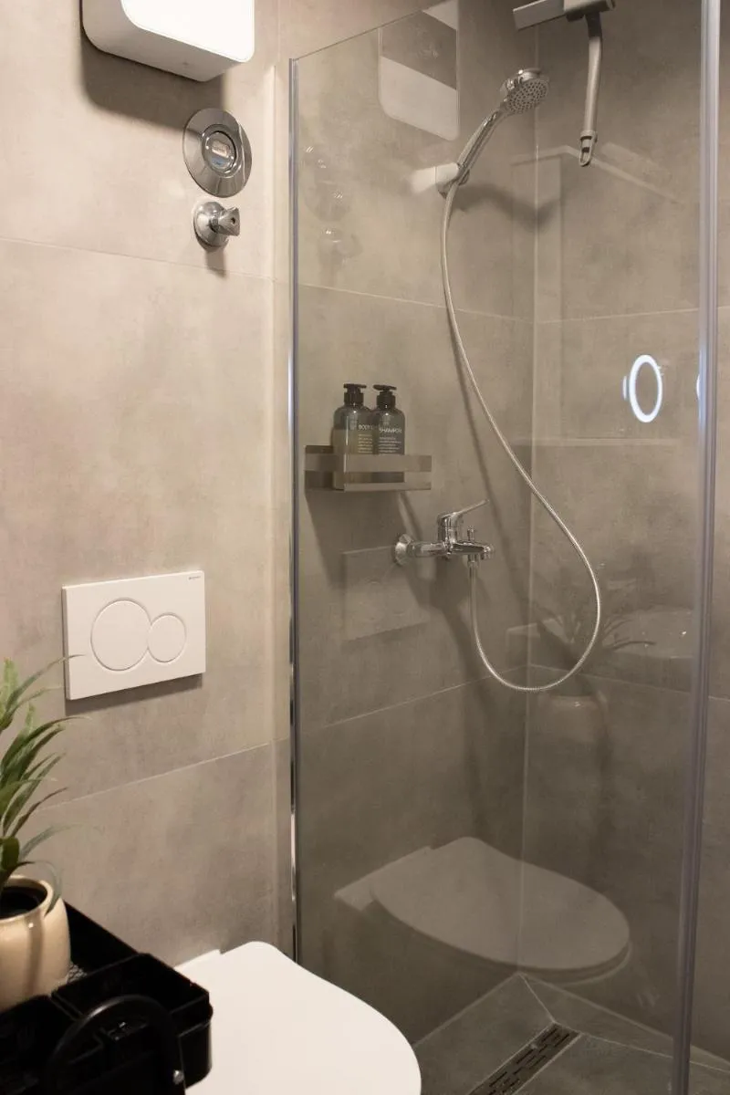 Image 4 of Design Suite Frankfurt