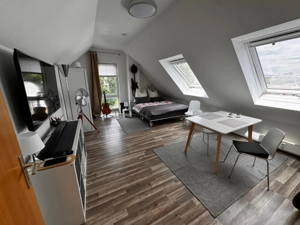 Image of Gemütliche helle Dach-Wohnung in Frankfurt