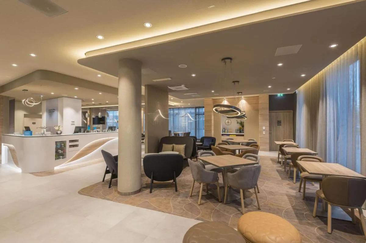 Image 3 of Hampton By Hilton Frankfurt Airport