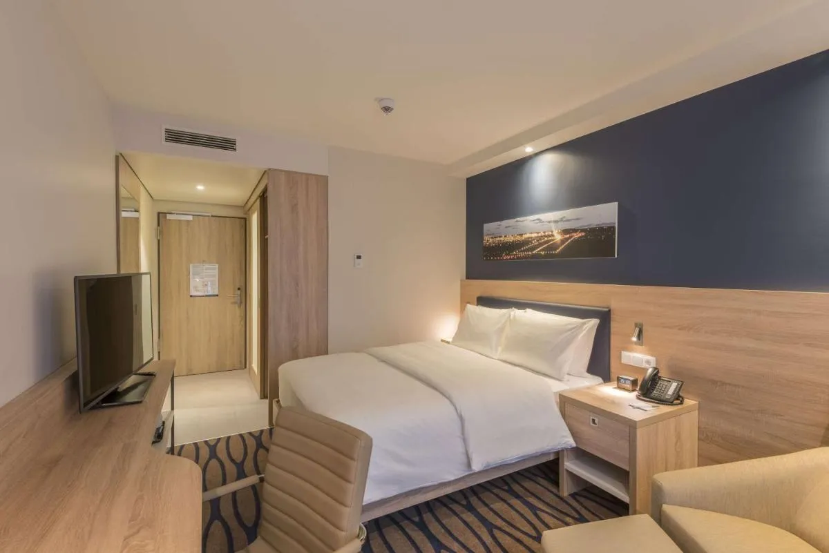 Image 4 of Hampton By Hilton Frankfurt Airport
