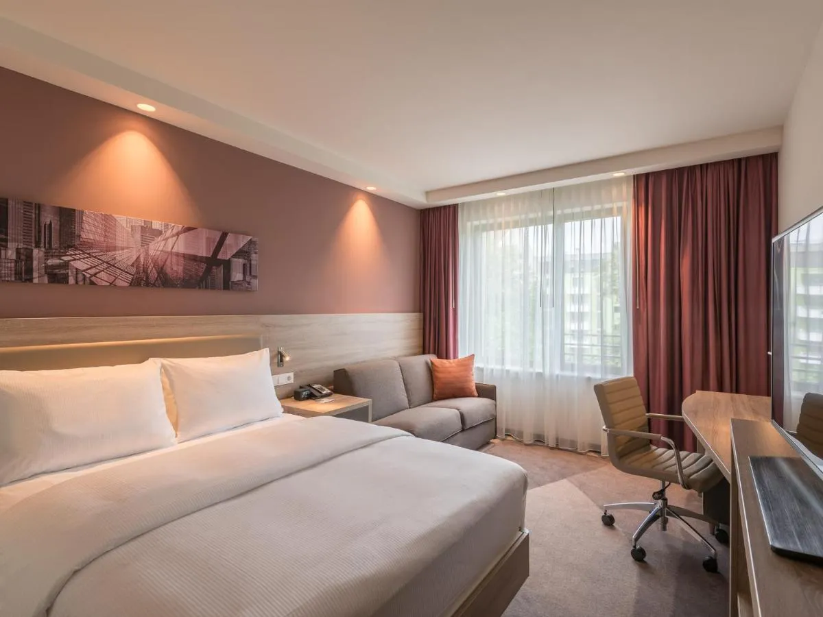 Image 6 of Hampton By Hilton Frankfurt City Centre East