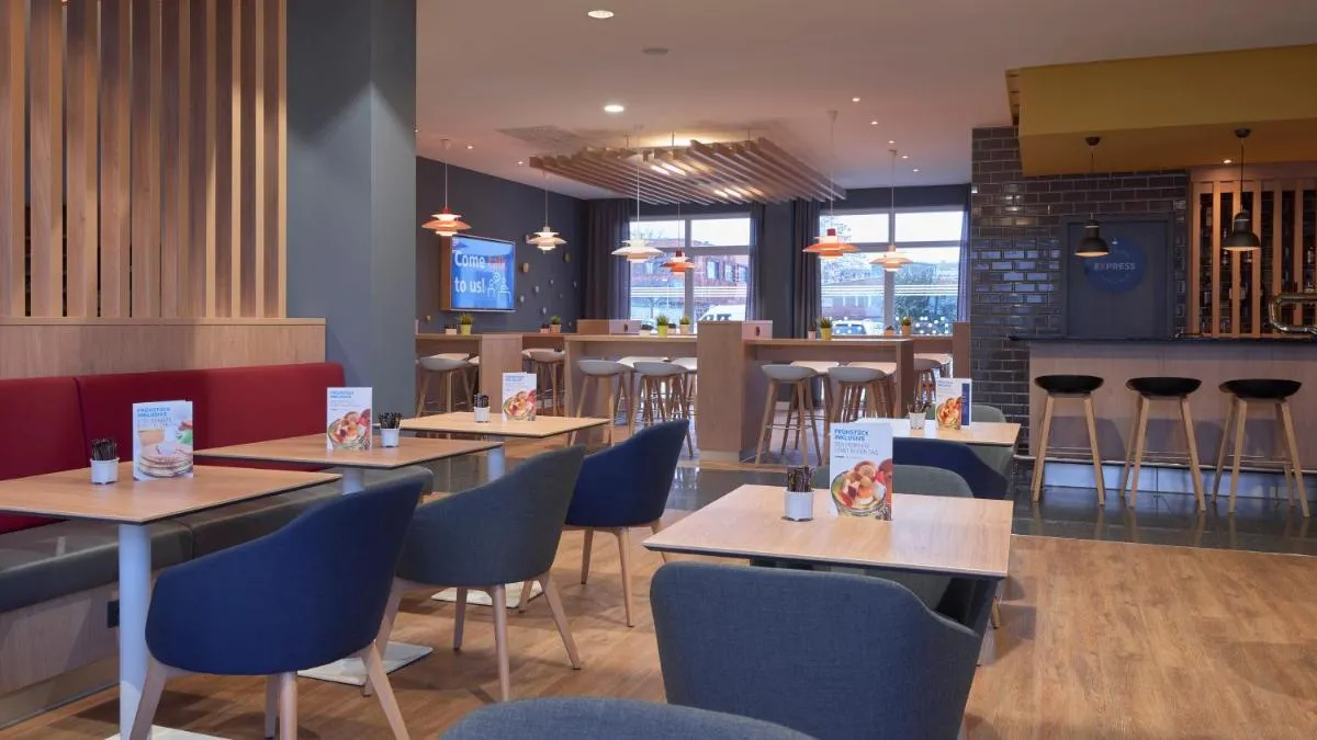 Image 3 of Holiday Inn Express Frankfurt Messe by IHG