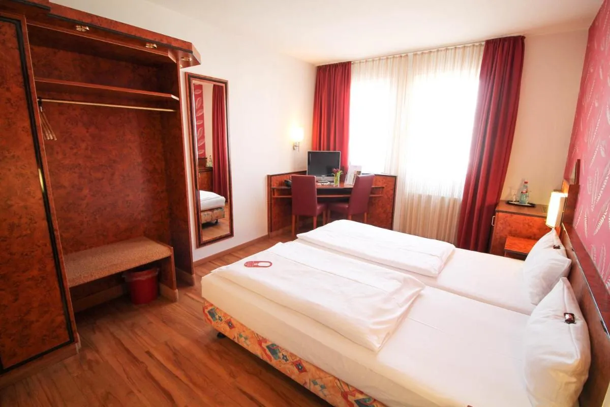 Image 1 of Hotel Miramar am Römer