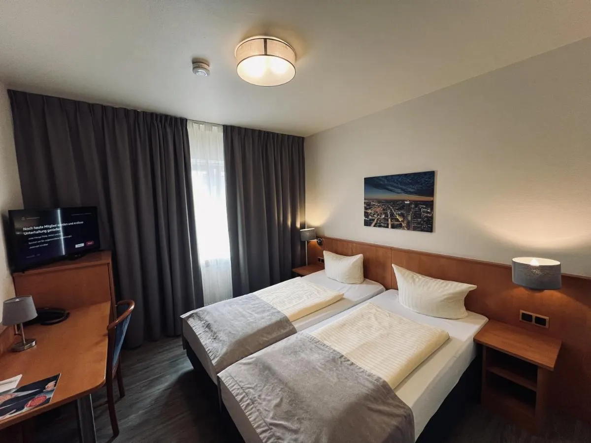 Image 1 of Hotel Niederräder Hof