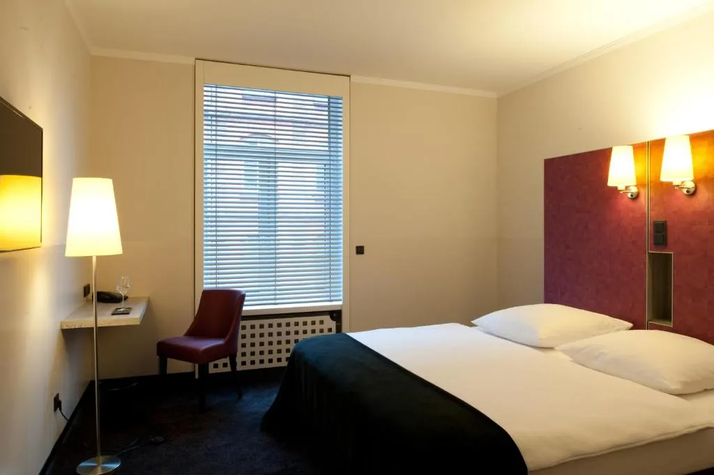 Image of Hotel Topas Frankfurt City