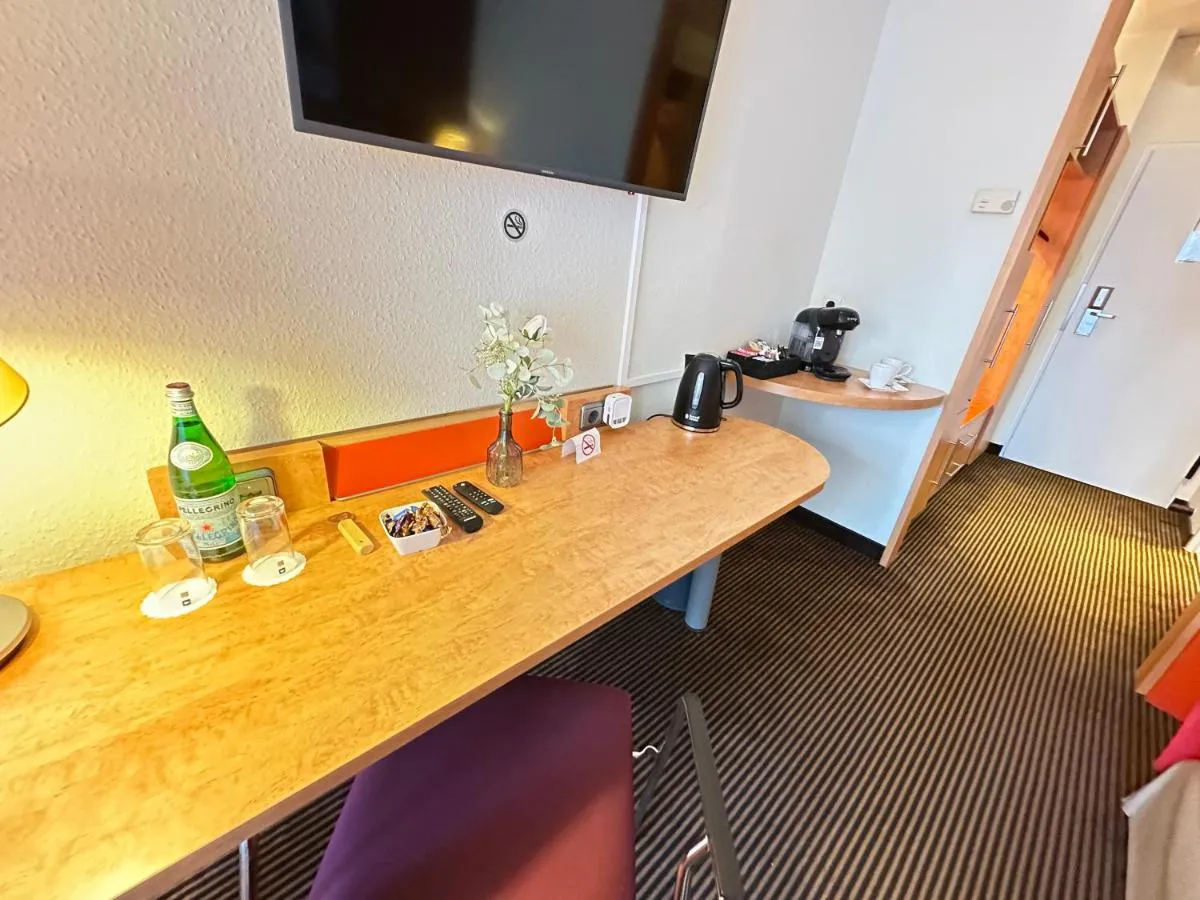 Image 2 of Hotelzimmer Frankfurt-Bockenheim Messe
