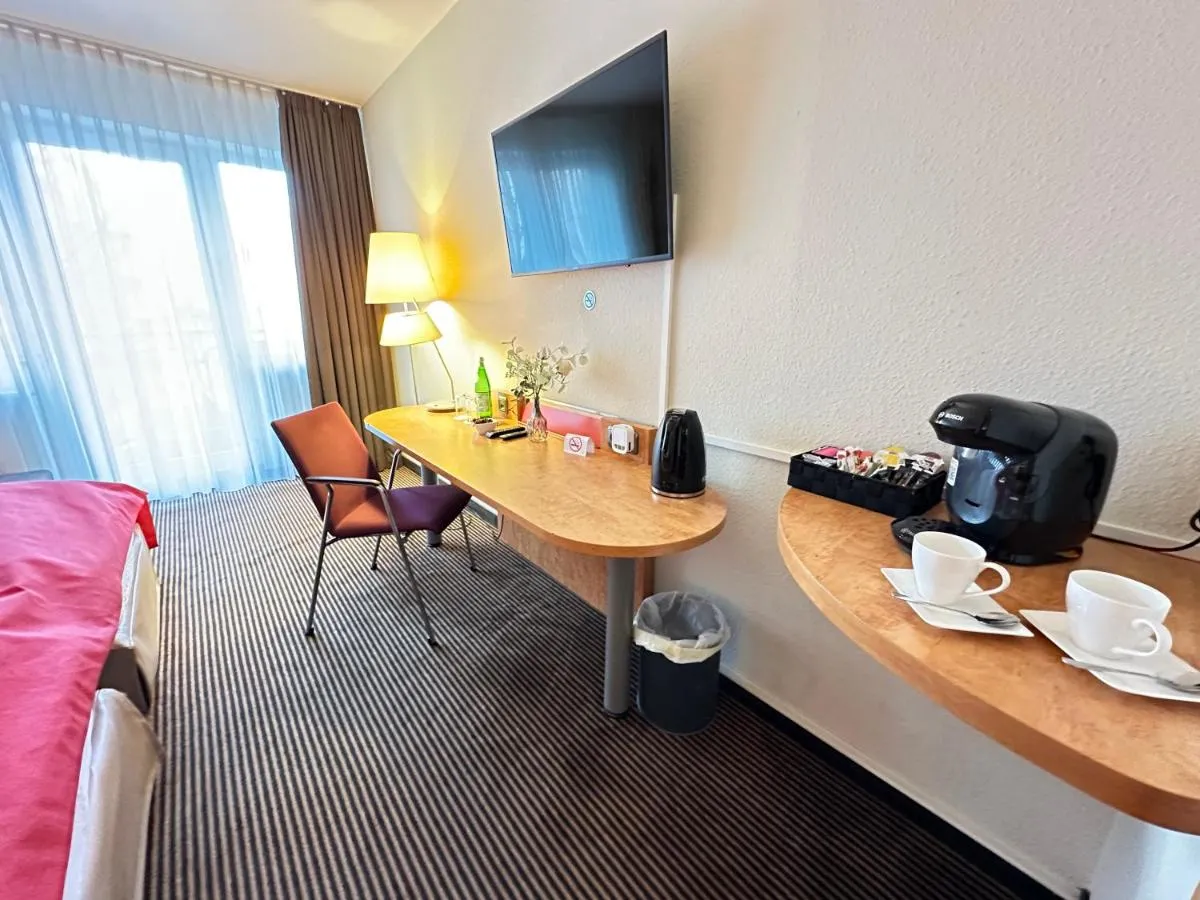 Image 3 of Hotelzimmer Frankfurt-Bockenheim Messe