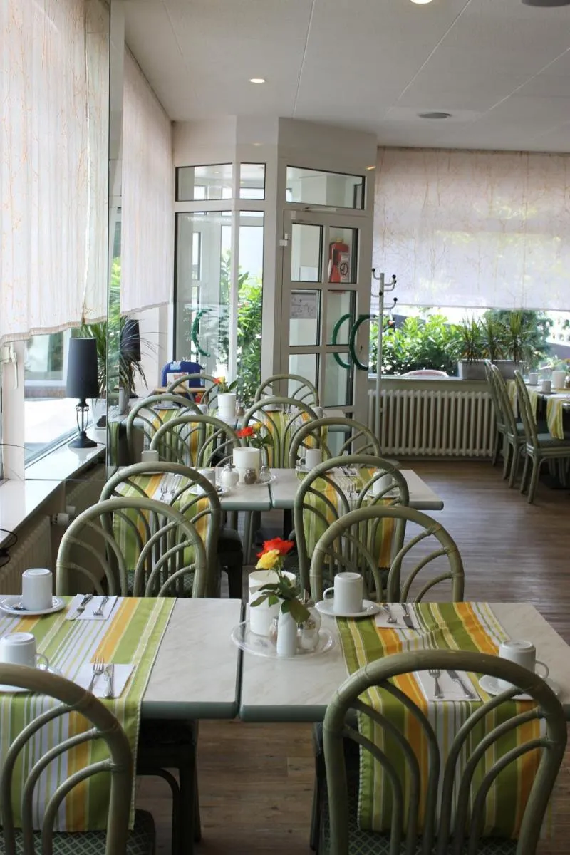 Image 3 of Motel Frankfurt