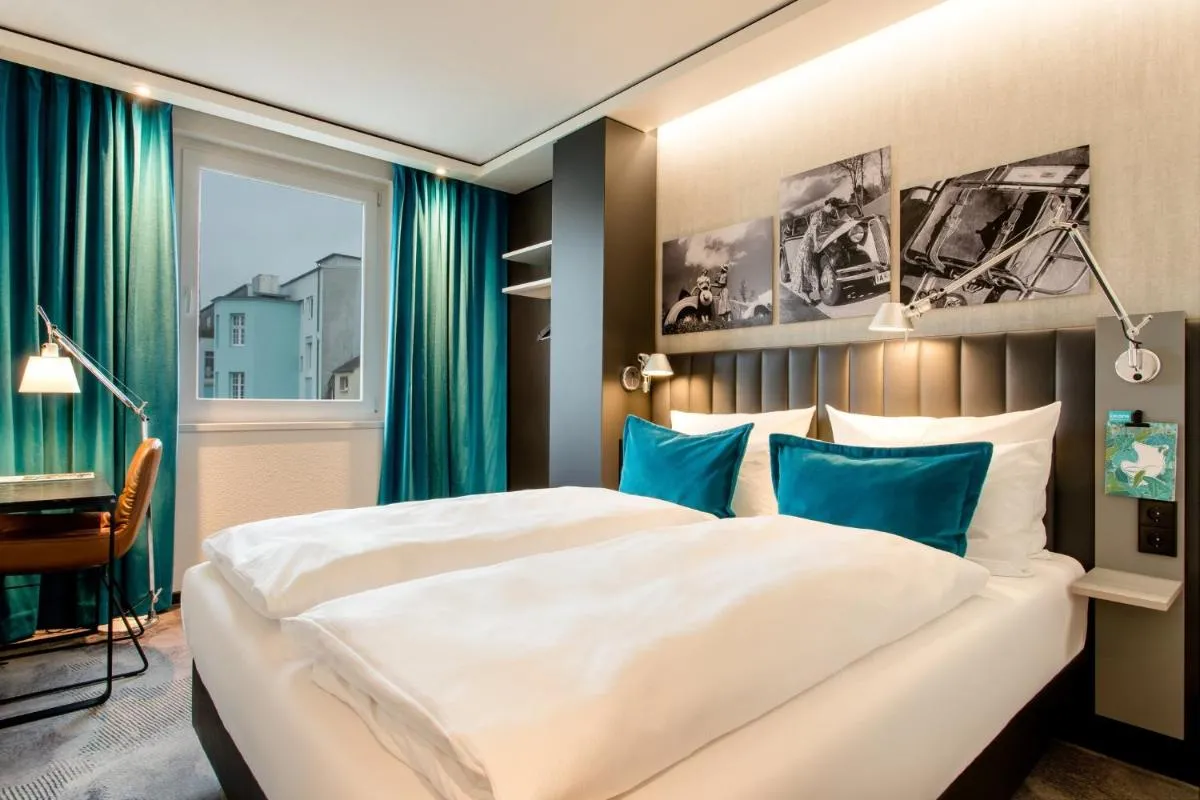 Image 1 of Motel One Frankfurt-Eastside