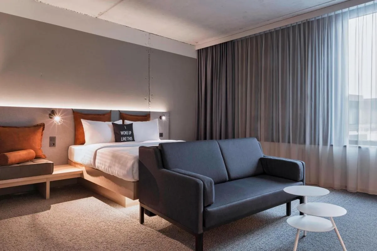 Image 6 of Moxy Frankfurt City Center