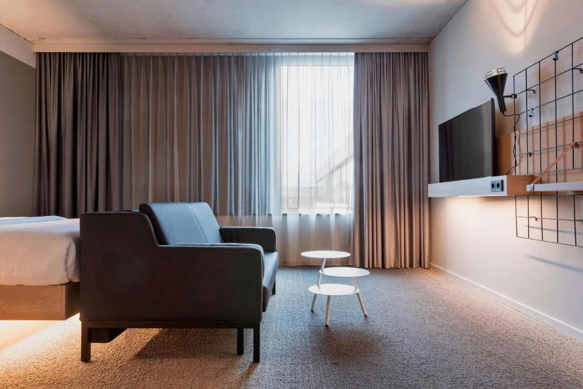 Image 4 of Moxy Frankfurt City Center