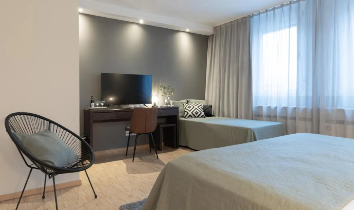 Image 1 of Paragon Apartments