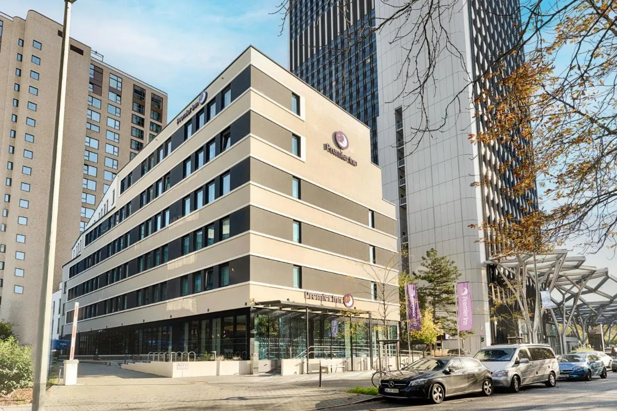 Image 5 of Premier Inn Frankfurt Westend
