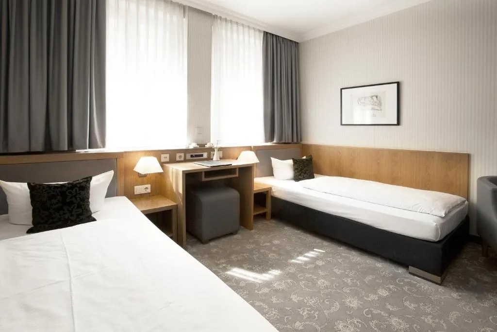 Image of TOWNHOUSE Hotel