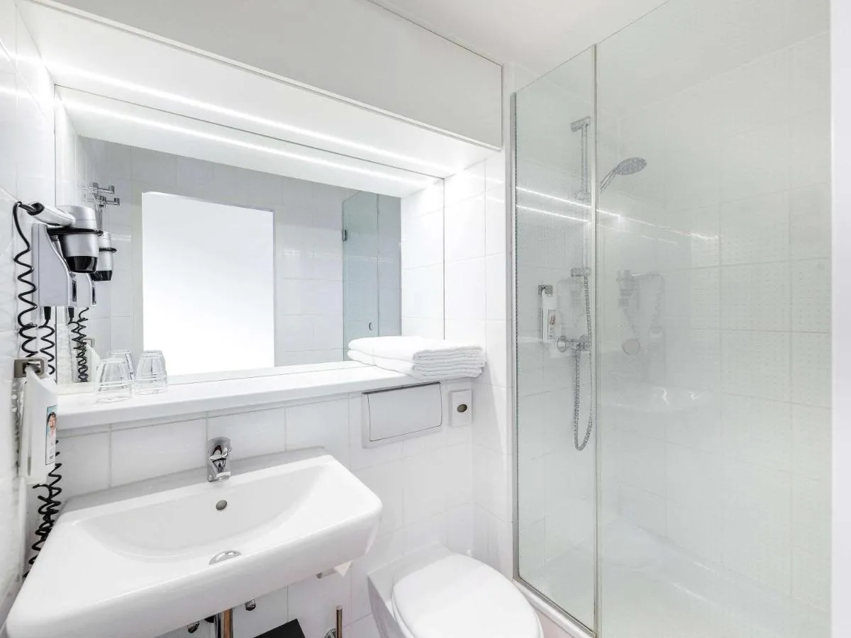 Image 2 of ibis Hotel Frankfurt Messe West