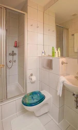 Image 3 of Hotelgarni Frankfurt