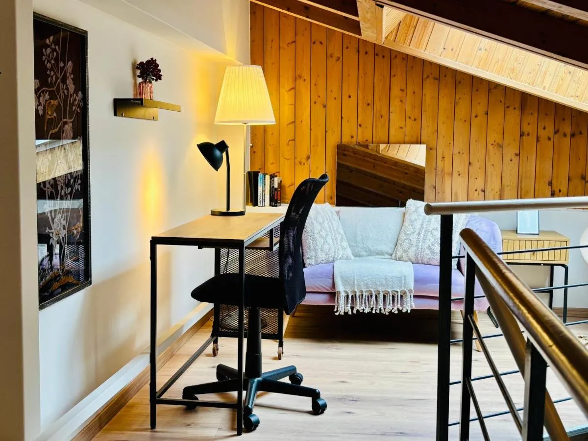 Image 1 of MoonDayHomes – TopLocation I 4Persons I Gallery Maisonette Boutique Apartment PERA