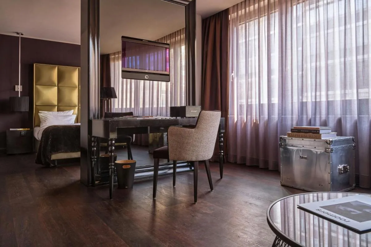Image 3 of Roomers Frankfurt Central, Autograph Collection