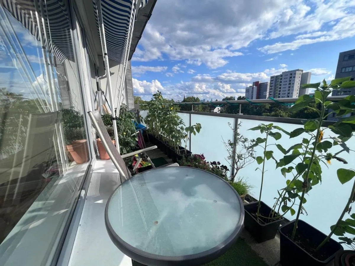 Image 4 of Zentrale, helle Wohnung mit Balkon! Ideal für Messe, Business und Städtereise