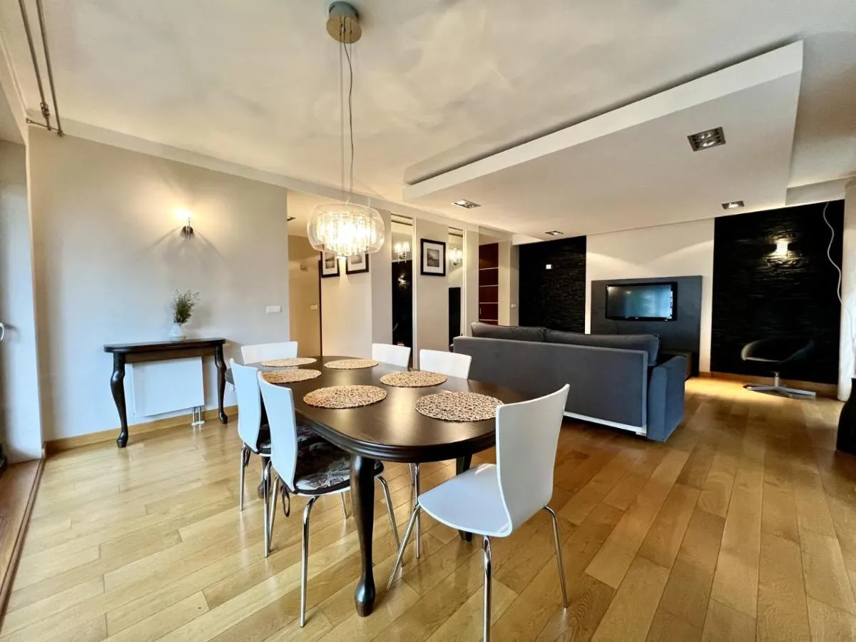 Image 3 of 98m2 Apartment Oldtown Yacht Marina