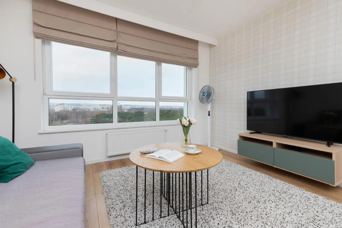 Image 6 of 9th Floor Green and Grey Apartment in Gdańsk Brzeźno with Two Bedrooms and Parking by Renters