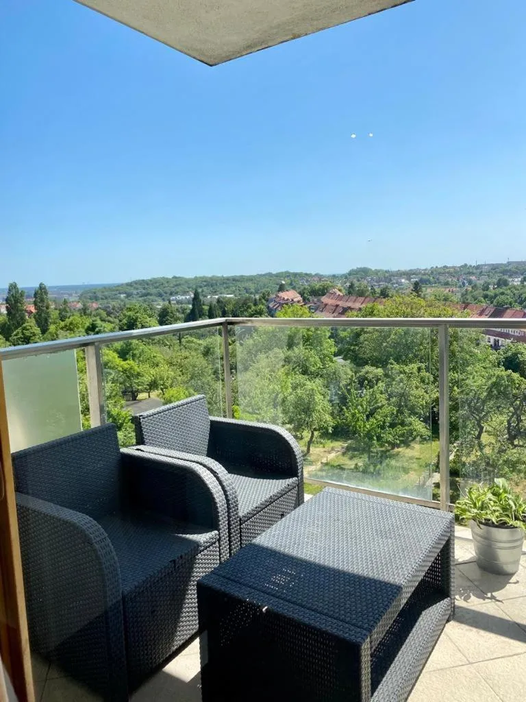 Image 4 of Apartament francuski