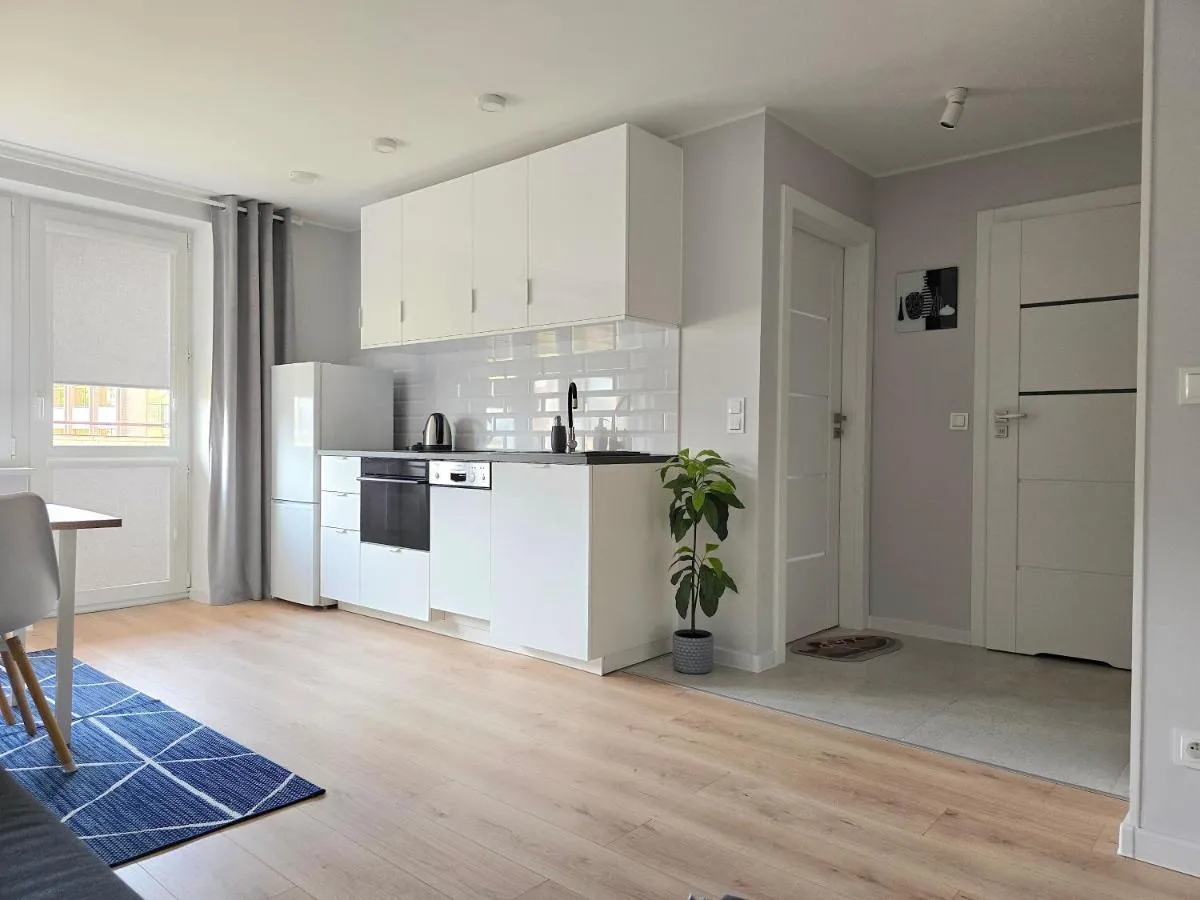 Image 1 of Apartment Eleven Long Gardens Old Town City Center