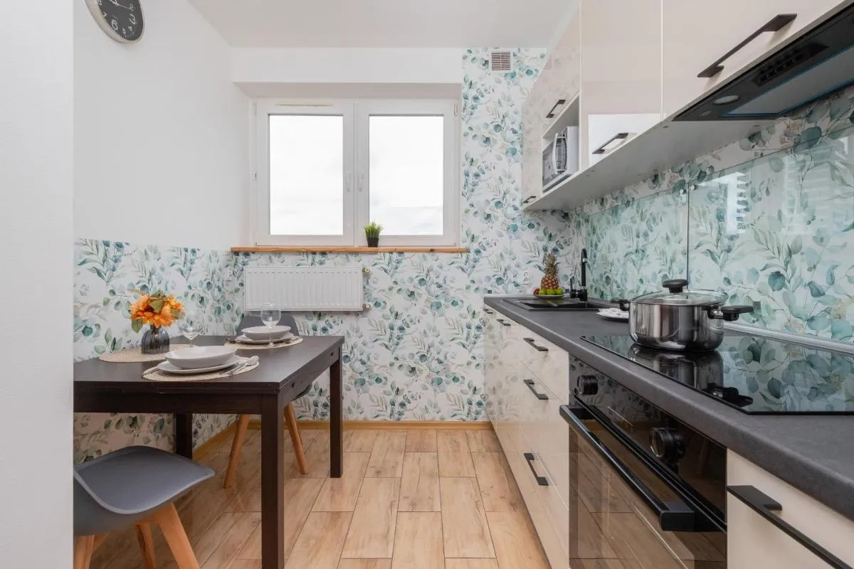 Image 2 of Apartment in Gdańsk Center with Two Desks, Balcony and Separate Kitchen by Renters