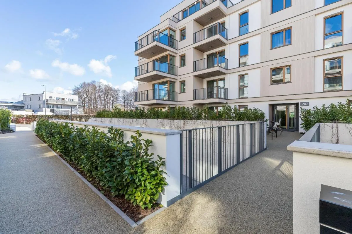 Image 3 of Apartment with Terrace and Gym in Gdańsk by Renters