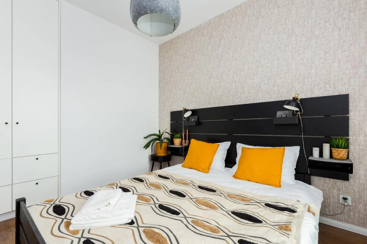 Image 5 of Arena Industrial Apartment