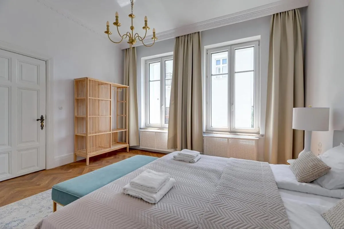 Image 6 of BLUE MANDARIN Premium II