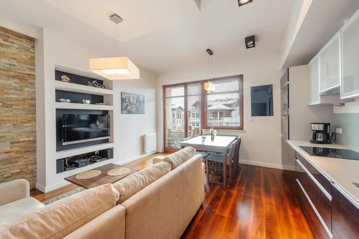 Image 3 of Beach Point Apartment – Neptun Park