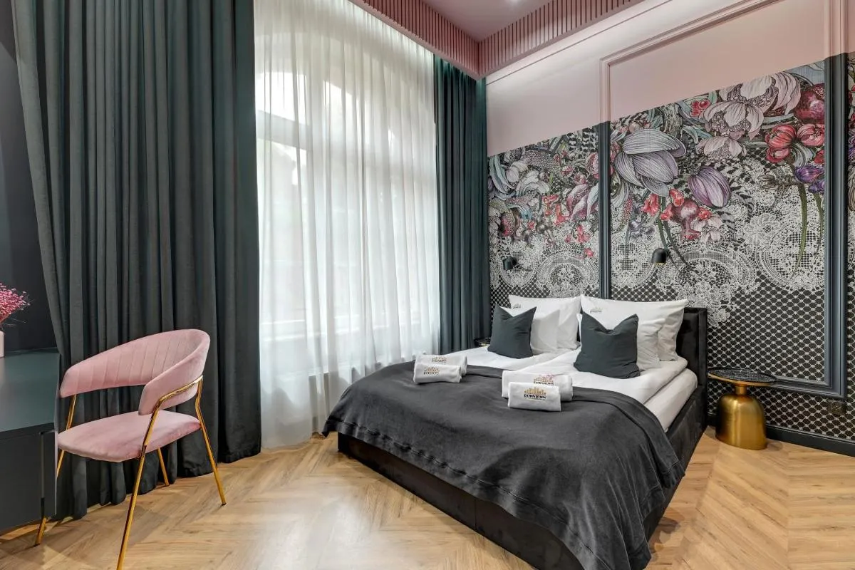 Image 1 of Black Star Loft Apartment by Downtown Apartments