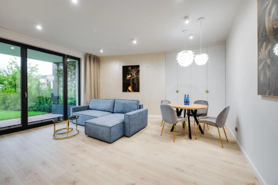 Image of Blue Lagoon – Botanica Jelitkowo by OneApartments