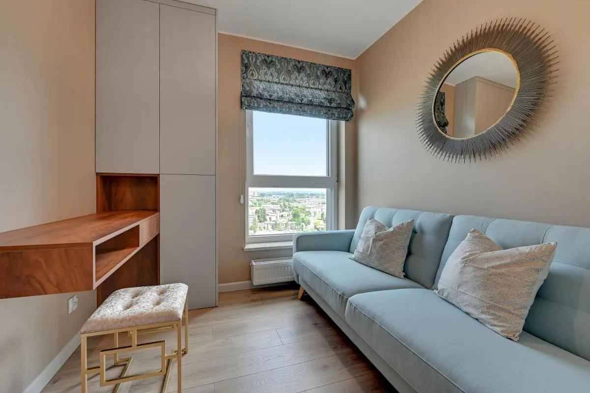 Image 1 of Blue Mandarin Premium