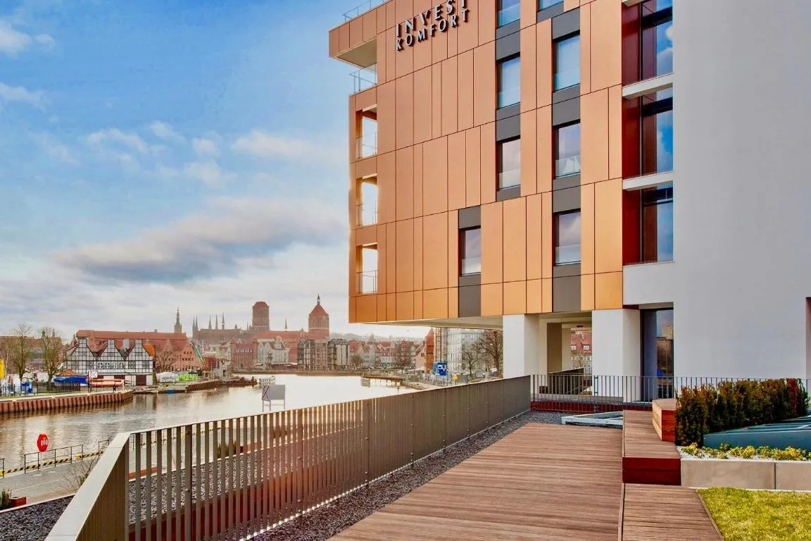 Image of Blue Mandarin Riverside