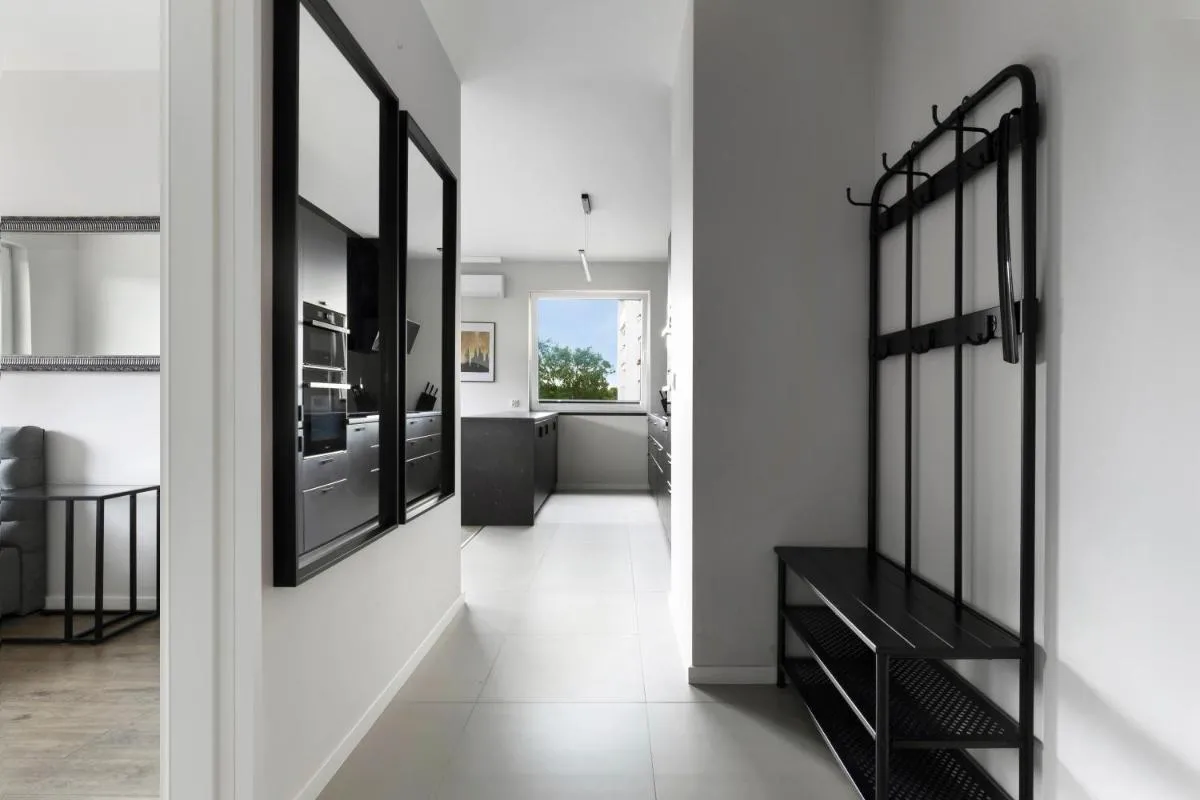 Image 6 of Blue Raven Downtown Apartments