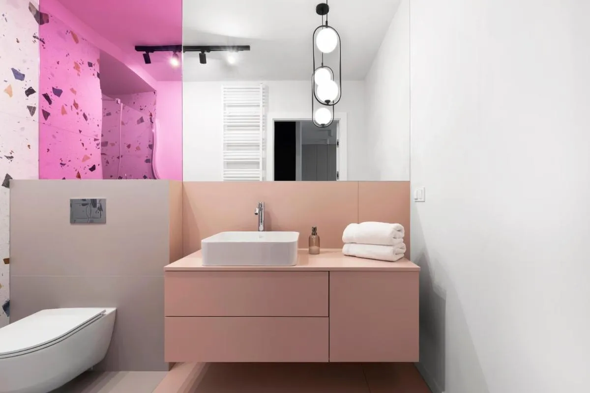 Image 5 of Blue Raven Motlawa Studio